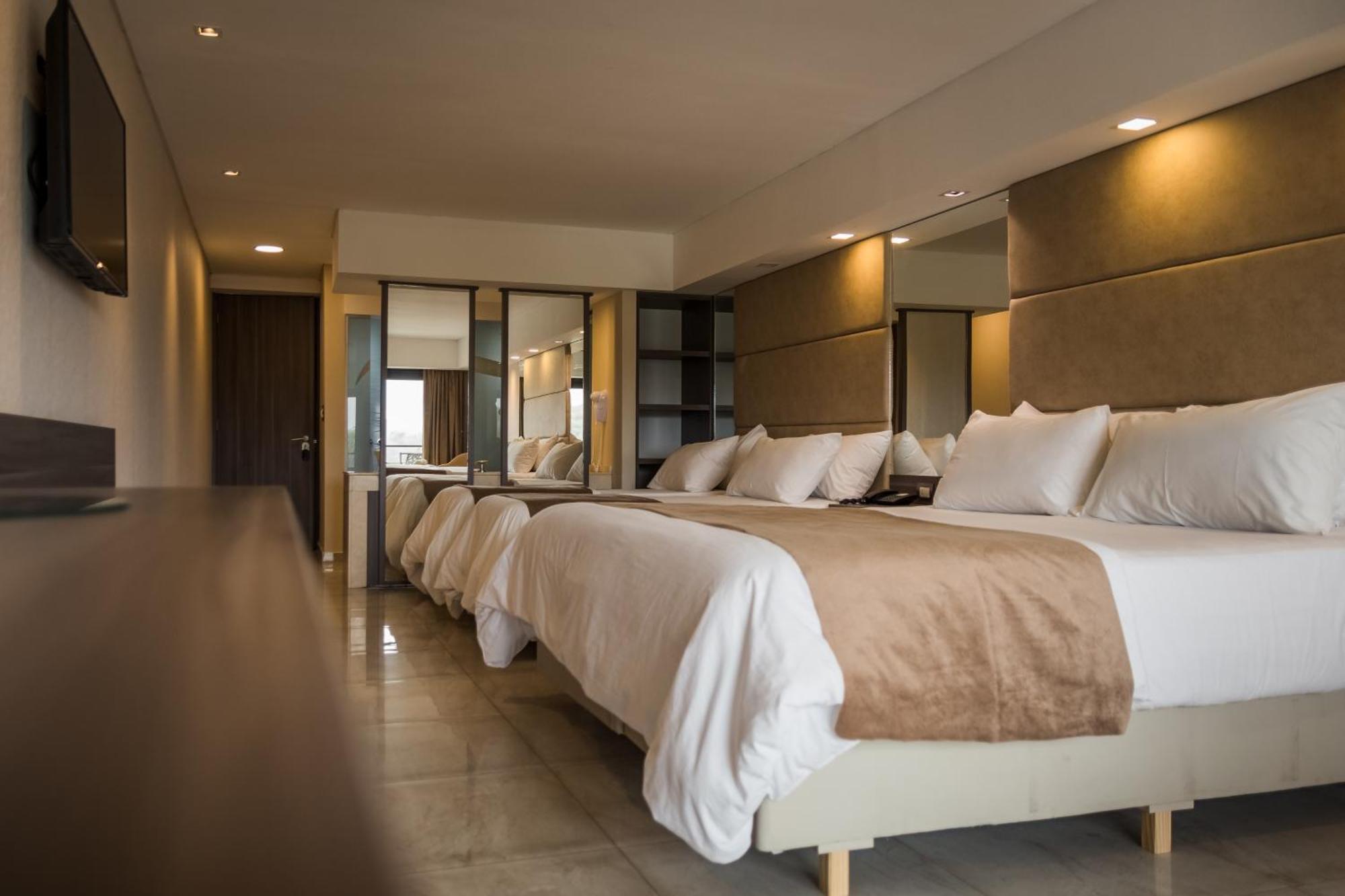 Eleton Resort & Spa Villa Carlos Paz Buitenkant foto